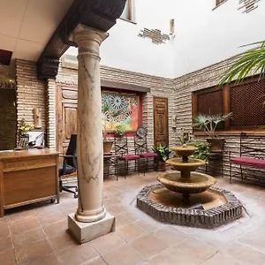 Apartamento Arte Vida Suites&spa